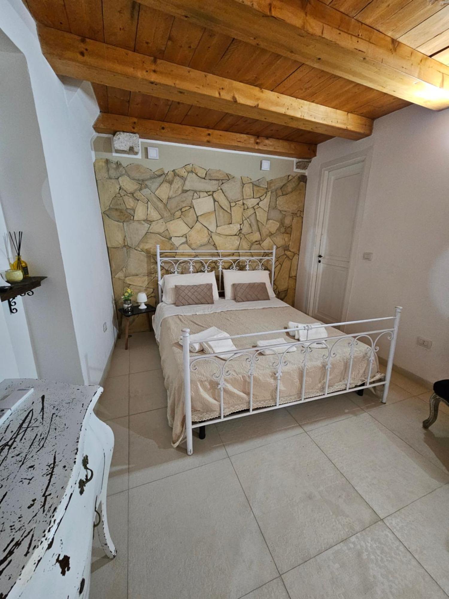 Perla Marina Ortigia Villa Syracuse Exterior photo